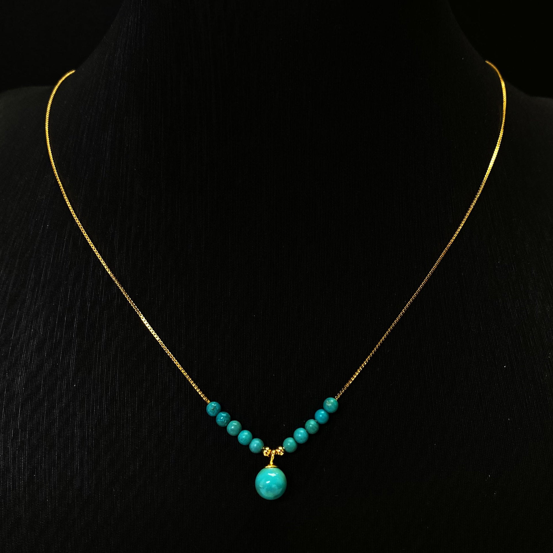 Azure Muse Turquoise Bead Necklace - Veilgem