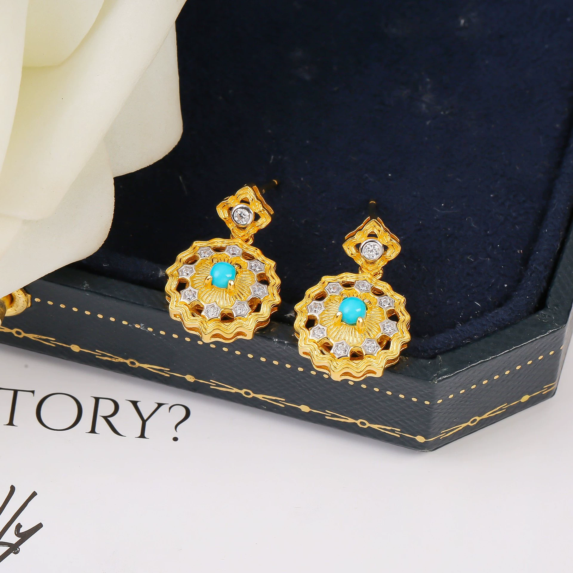 Morning Light Bloom - Turquoise & Zircon Earrings - Veilgem