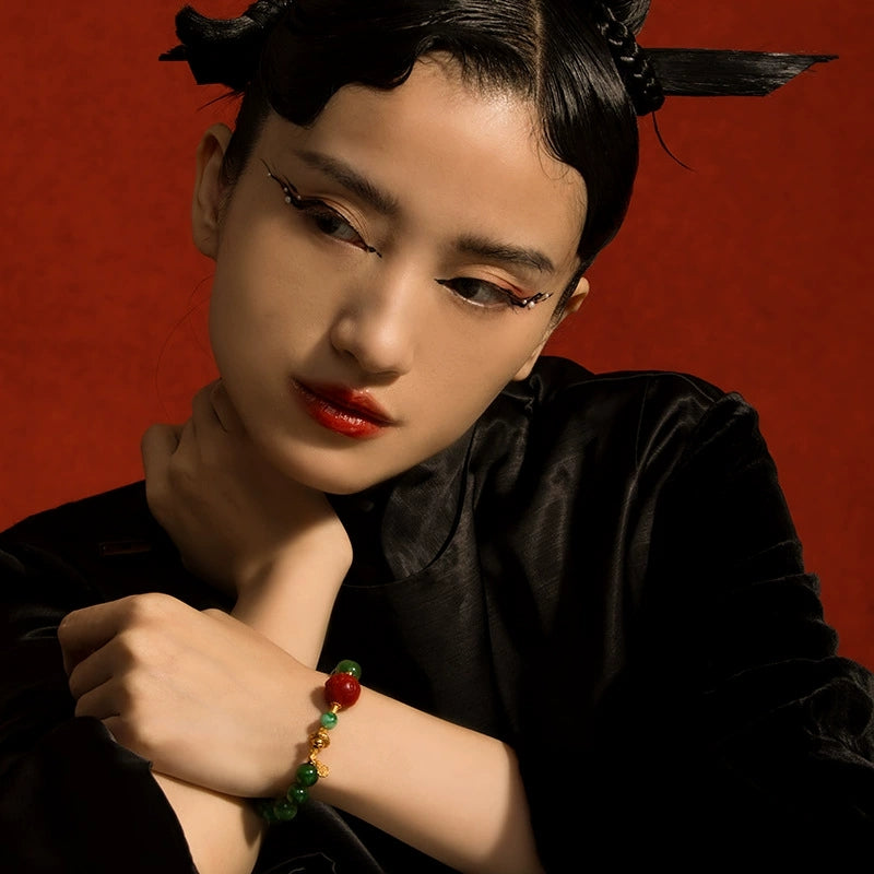 Emerald Harmony Glow · Vitality Red & Green Bracelet - Veilgem