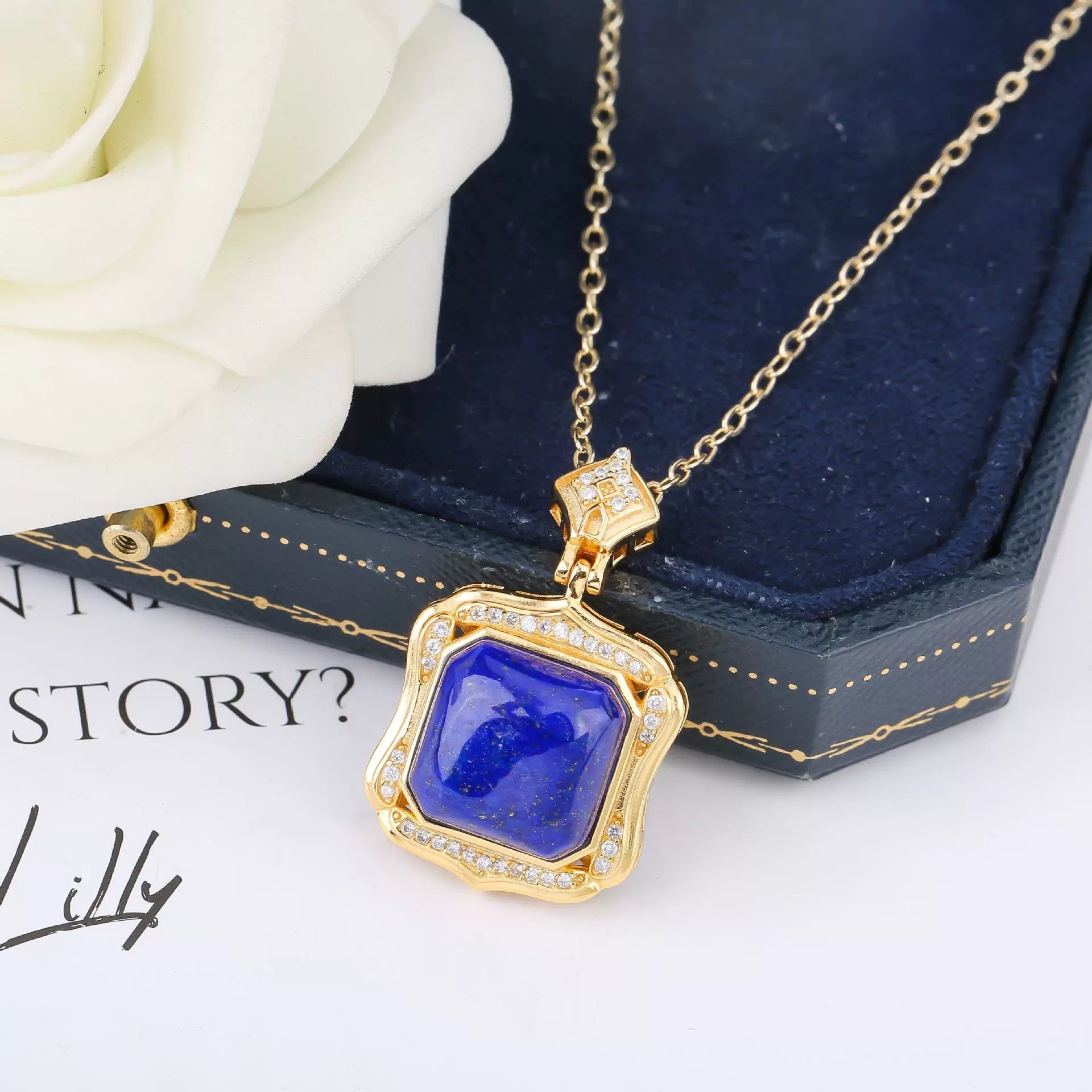 Midnight Wisdom Lapis Pendant - Veilgem