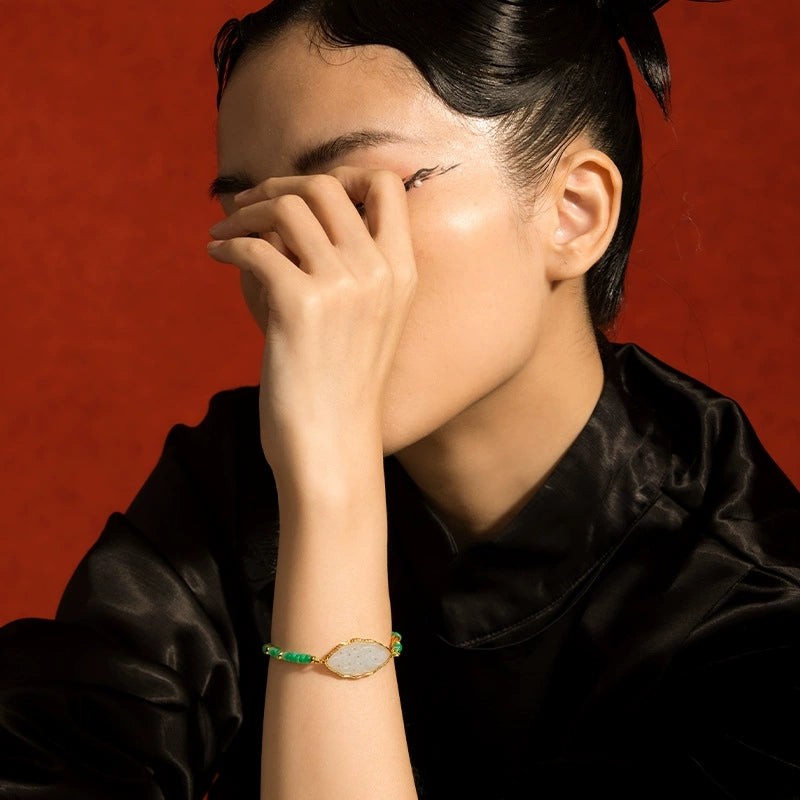 Enchanted Lotus Guatemala Jade Bracelet - Veilgem