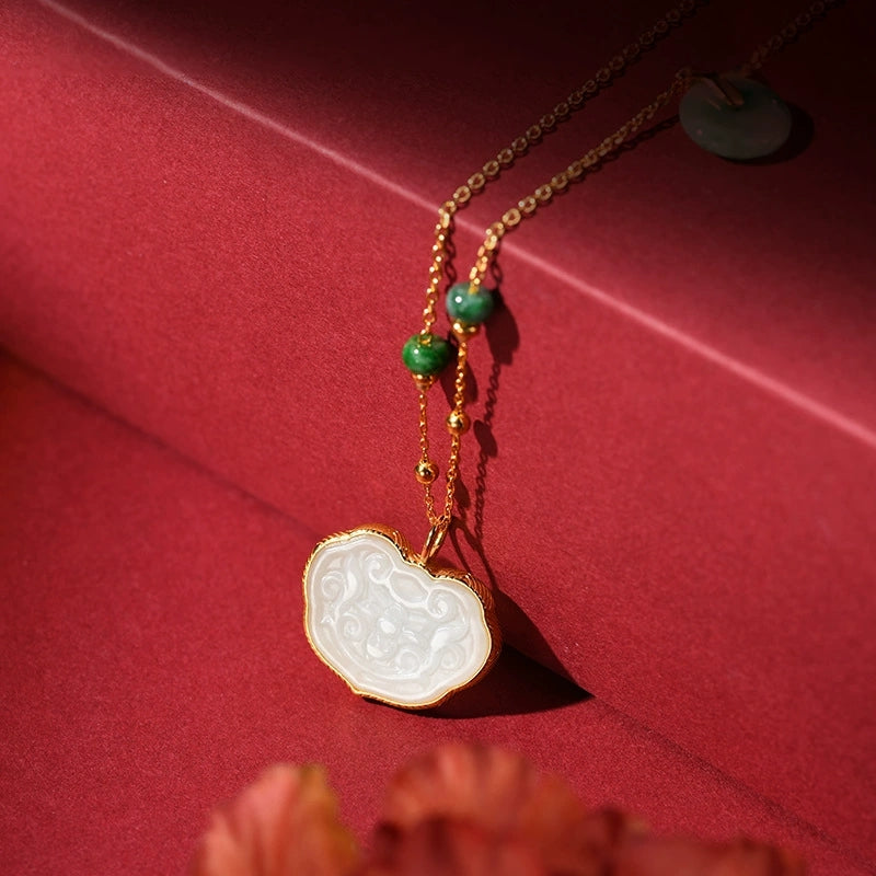 Ruyi Cloud Whisper Pendant Necklace - Veilgem