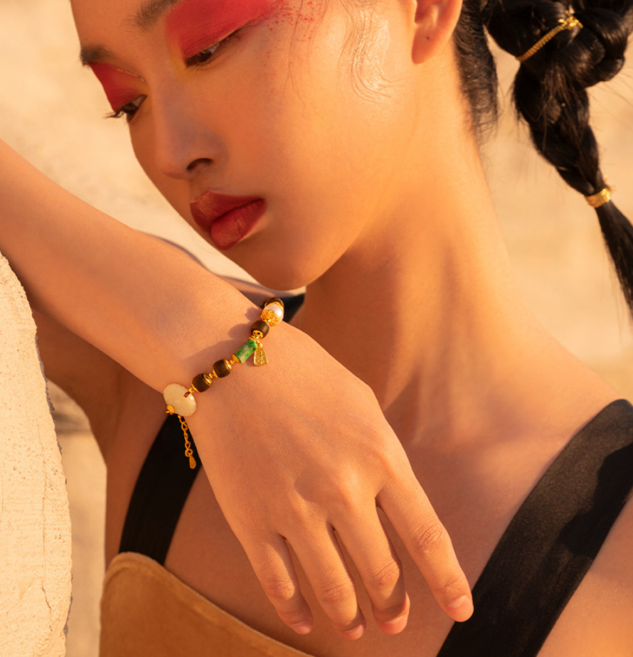 Agarwood Zen Harmony · Eternal Blossom Bracelet - Veilgem