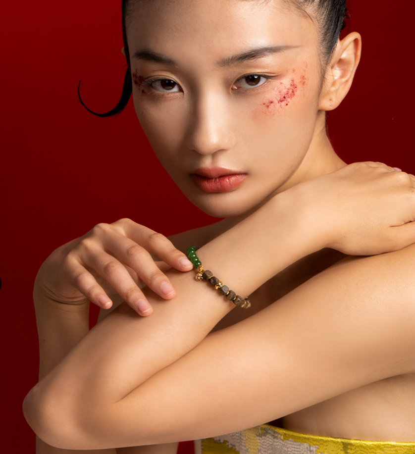 Eternal Harmony Jade & Agarwood Bracelet - Veilgem