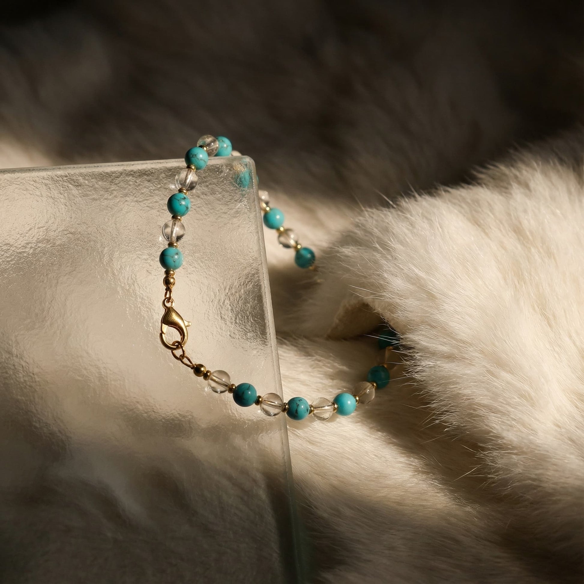 Turquoise Handmade Beaded Bracelet - Veilgem