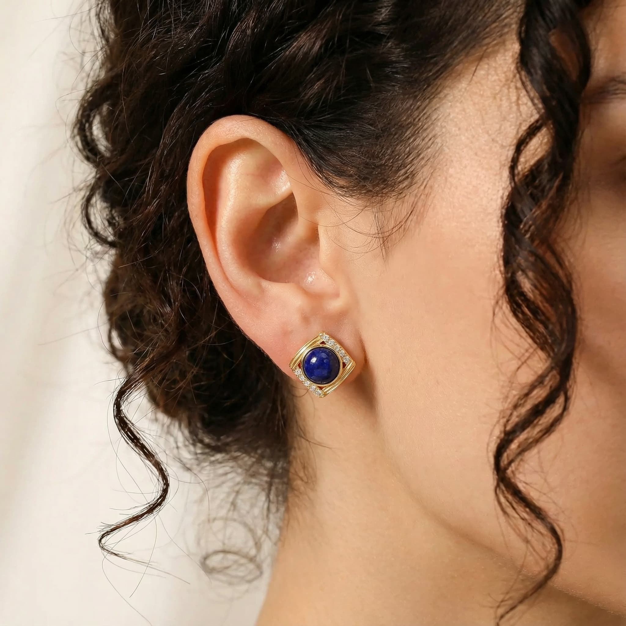 Blue Elegance Lapis Lazuli Stud Earrings - Veilgem