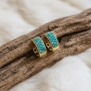 Urban Muse – Minimalist Turquoise Bead Stud Earrings - Veilgem