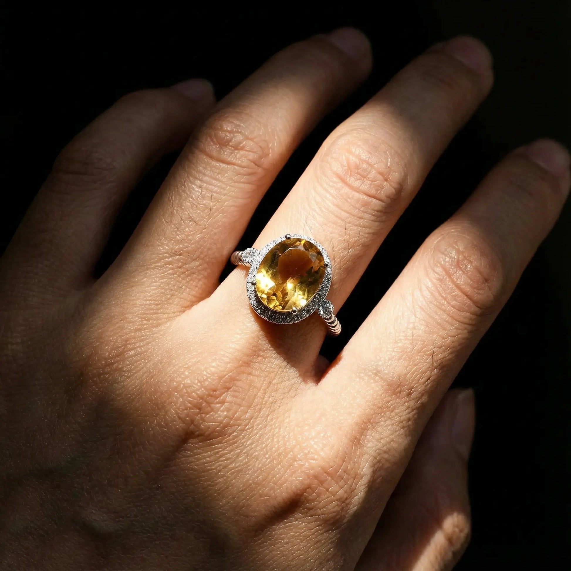 Amber Sunrise - Citrine Open Ring - Veilgem